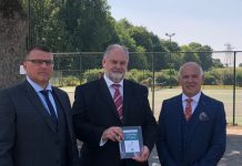 FRAMEXPRESS CELEBRATES A DOUBLE ANNIVERSARY