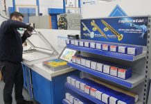 RAPIERSTAR’S FASTENER EXPERTISE SUPPORTS VEKA’S TESTING AND NPD