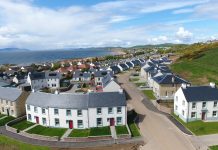 VICTORIAN SLIDERS SET THE TONE FOR 120 HERITAGE-LOOK HOMES