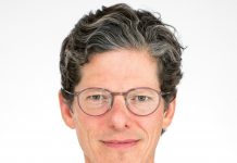 Renowned Bloomberg host speaks at Glazing Summit