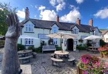 Profile 22’s Optima windows used in a sympathetic country hotel and spa restoration