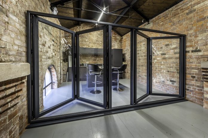 Epwin window Systems press release L Pearce Showroom